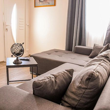 Apartments Olea Биоград-на-Мору Экстерьер фото