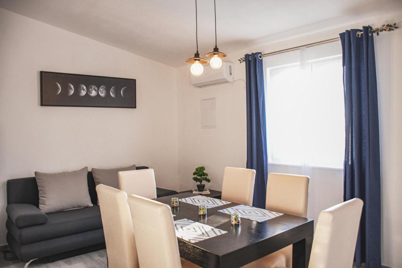 Apartments Olea Биоград-на-Мору Экстерьер фото