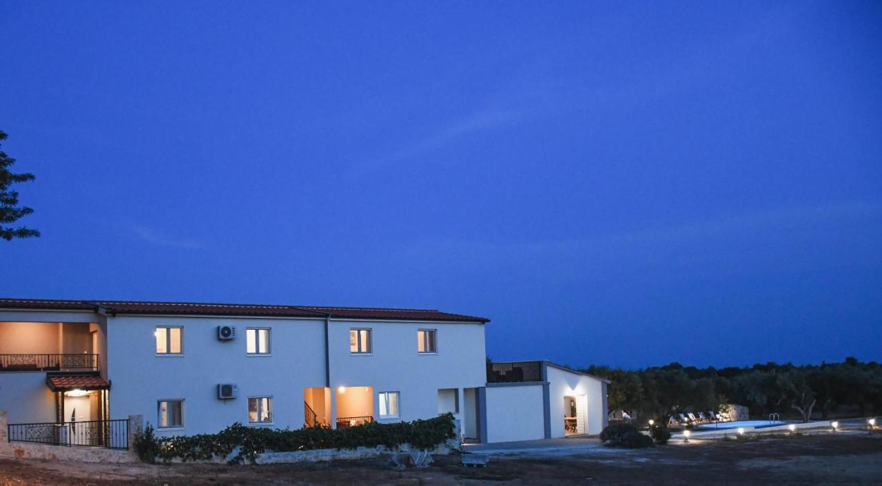 Apartments Olea Биоград-на-Мору Экстерьер фото