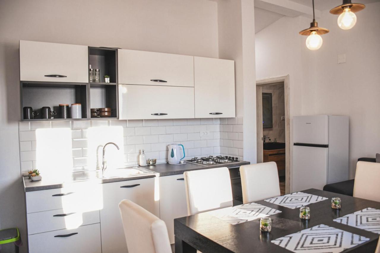 Apartments Olea Биоград-на-Мору Экстерьер фото