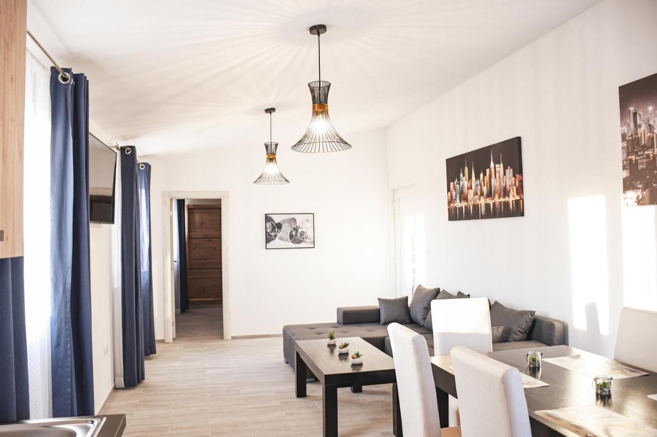 Apartments Olea Биоград-на-Мору Экстерьер фото