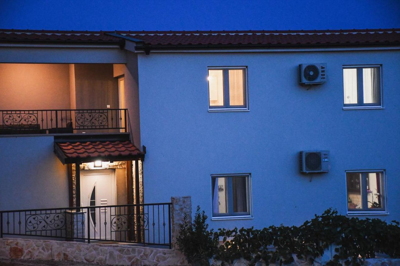 Apartments Olea Биоград-на-Мору Экстерьер фото